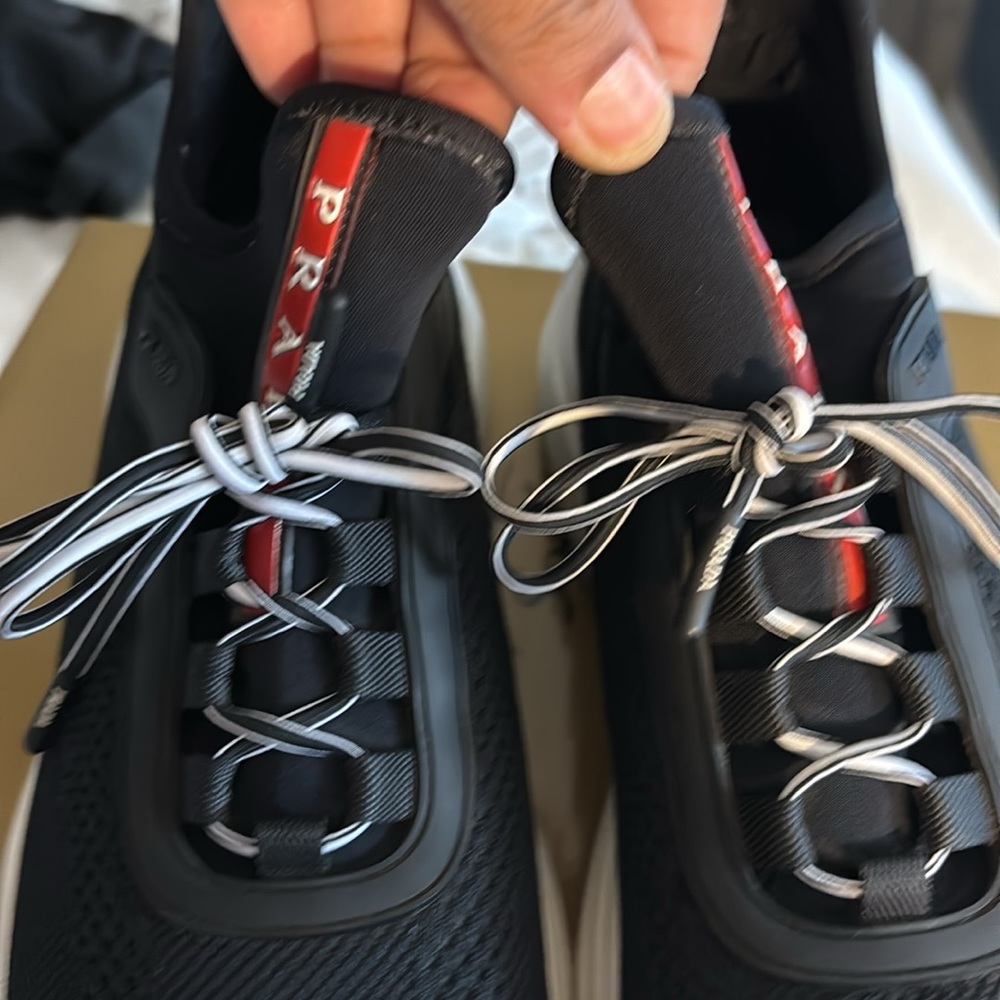 Beautiful Prada 💯 authentic - Picture 6 of 8